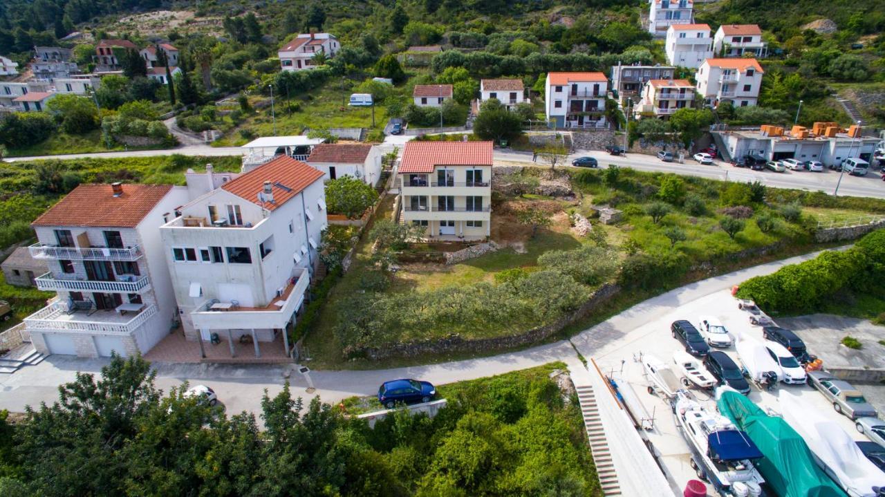Sandra Apartment Vis